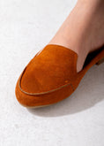 Load image into Gallery viewer, Suede Classic Slip-On Flat-camel