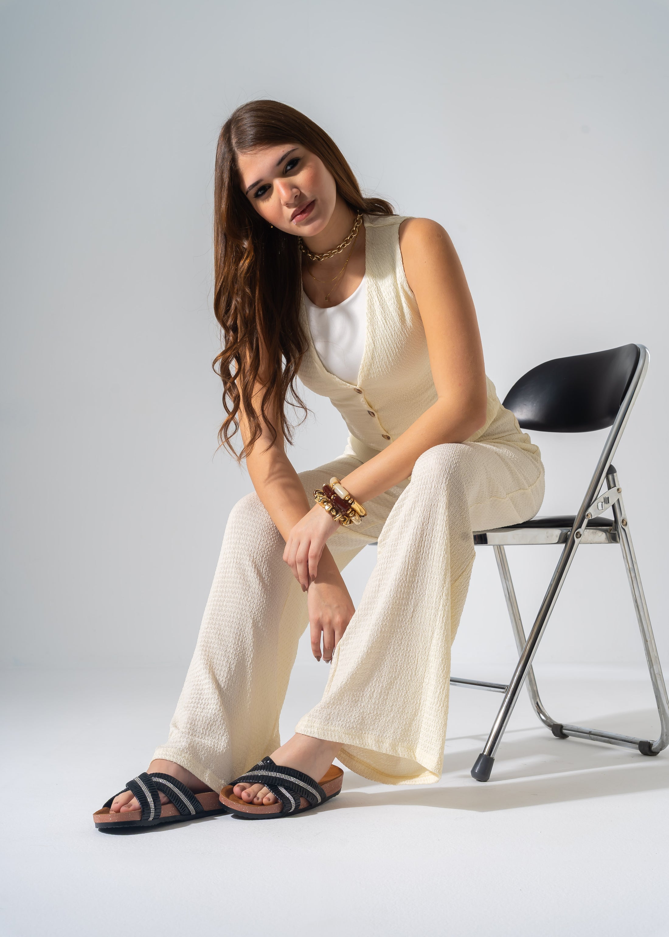 Starlight Criss-Cross Slipper - BLACK