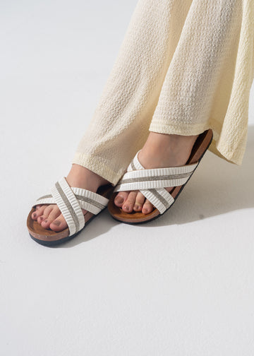 Starlight Criss-Cross Slipper - WHITE