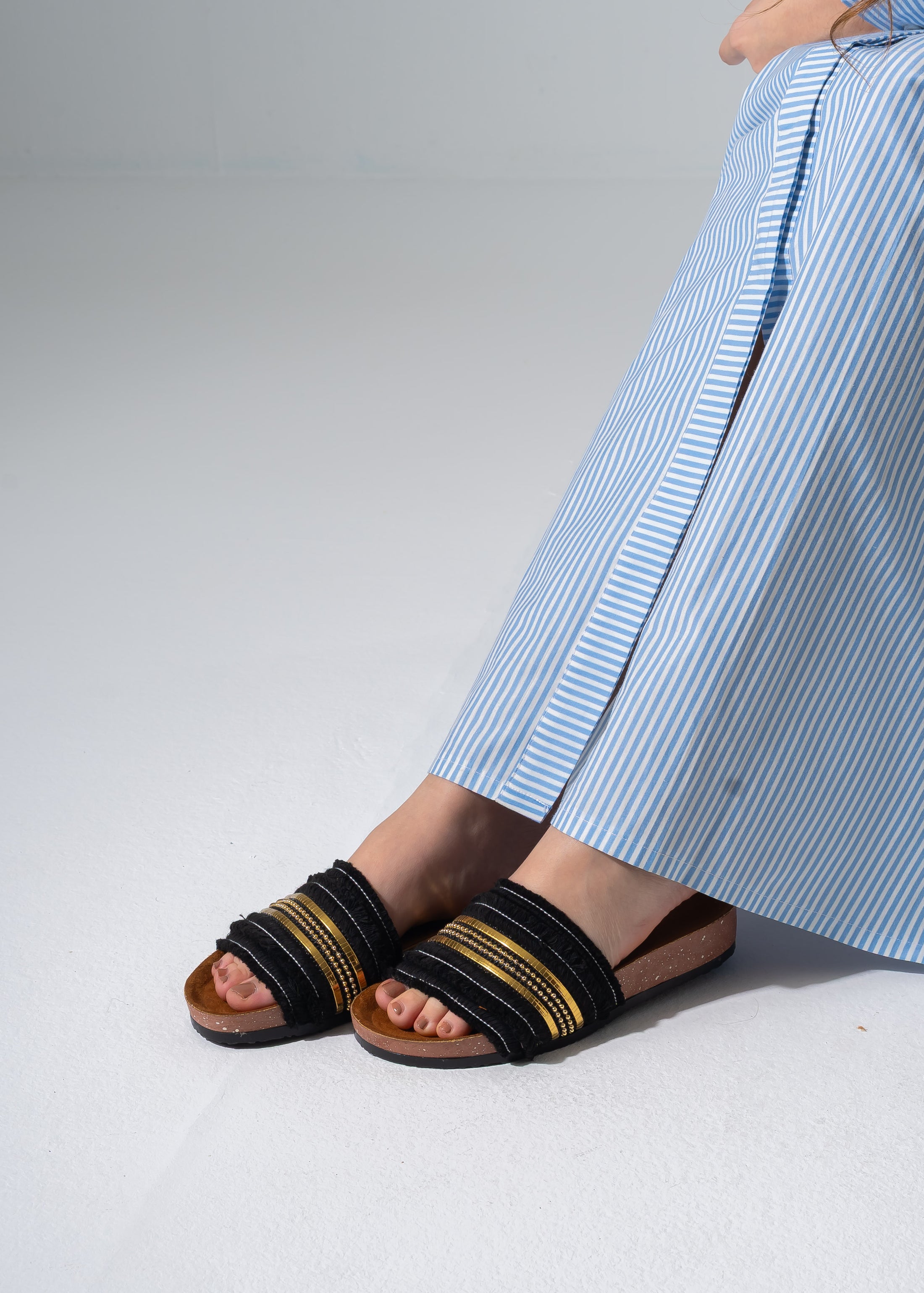 Tassel Trim Sliders - GOLD