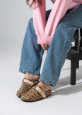 Load image into Gallery viewer, Leopard Clogs - BEIGE
