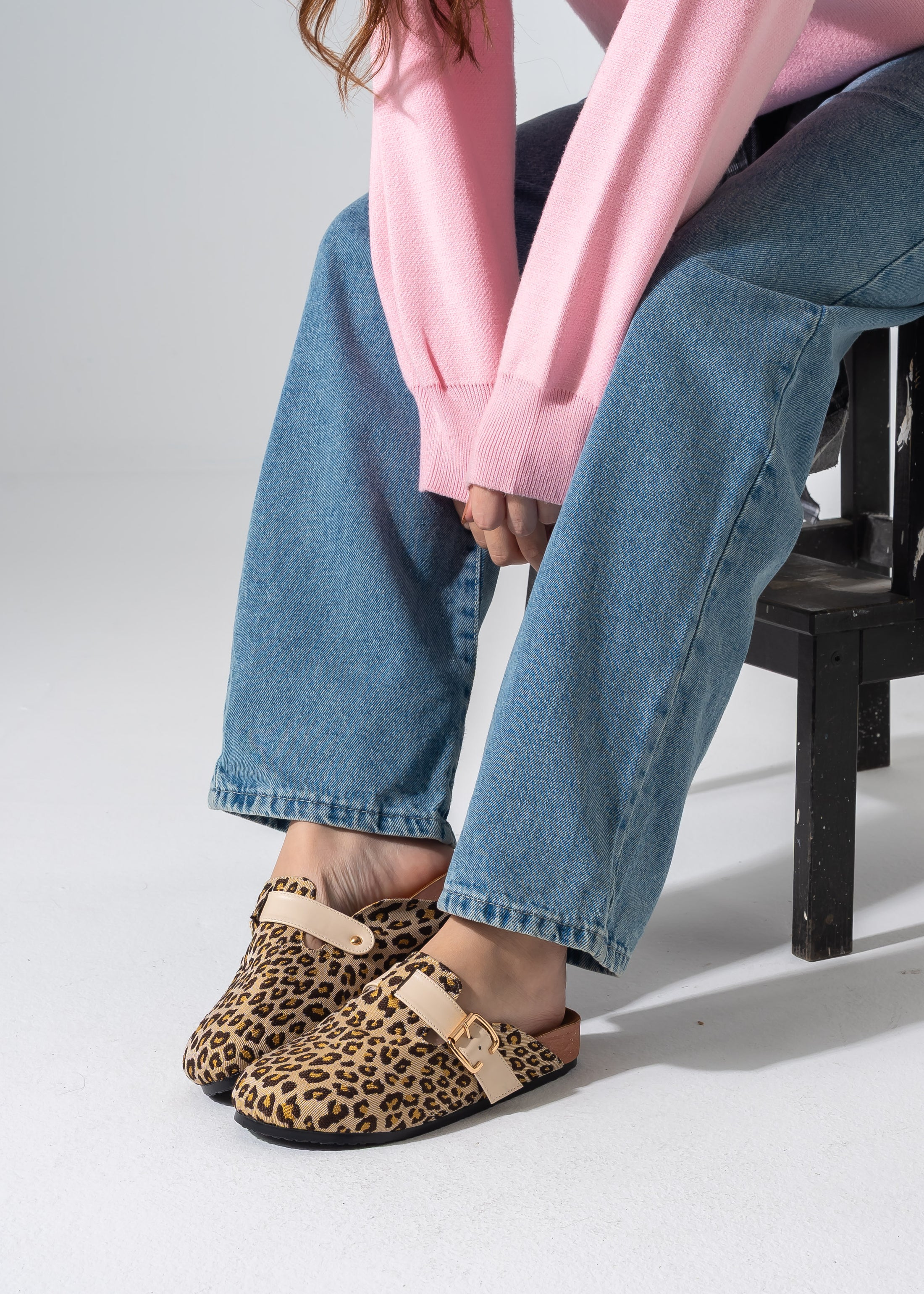 Leopard Clogs - BEIGE