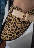 Load image into Gallery viewer, Leopard Clogs - BEIGE
