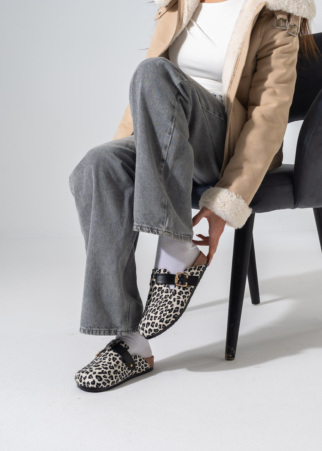 Leopard Clogs - BLACK