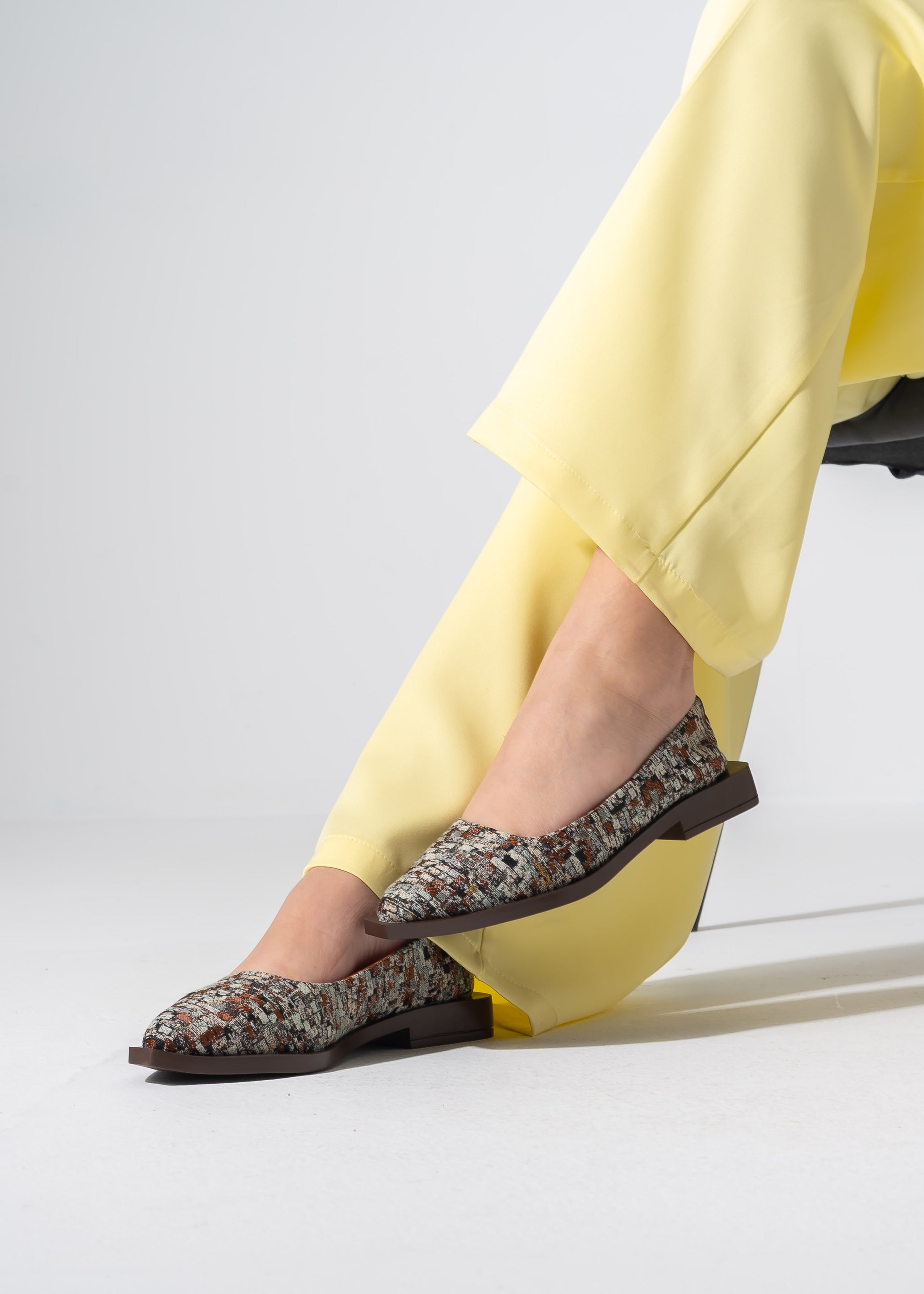 Chic Tweed Flats - BROWN