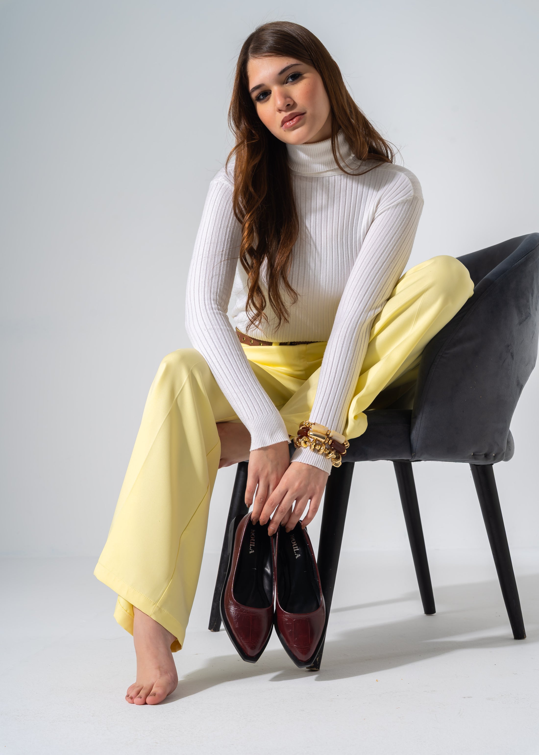 Sharp Silhouette Flats - MARRON