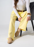 Load image into Gallery viewer, Artisanal Pointed Mules - BEIGE
