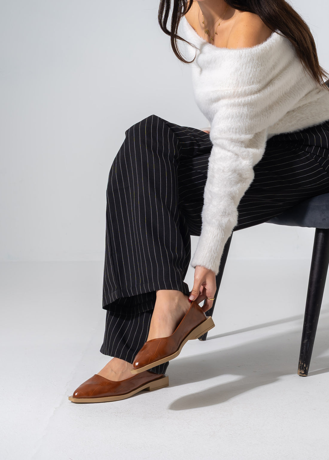 Sharp Silhouette Flats - CAMEL