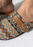 Load image into Gallery viewer, ZigZag Clogs - CAFE
