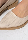 Load image into Gallery viewer, Snakeskin Pointed Flats - BEIGE

