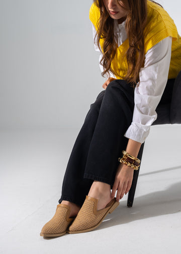 Artisanal Pointed Mules - CAFE