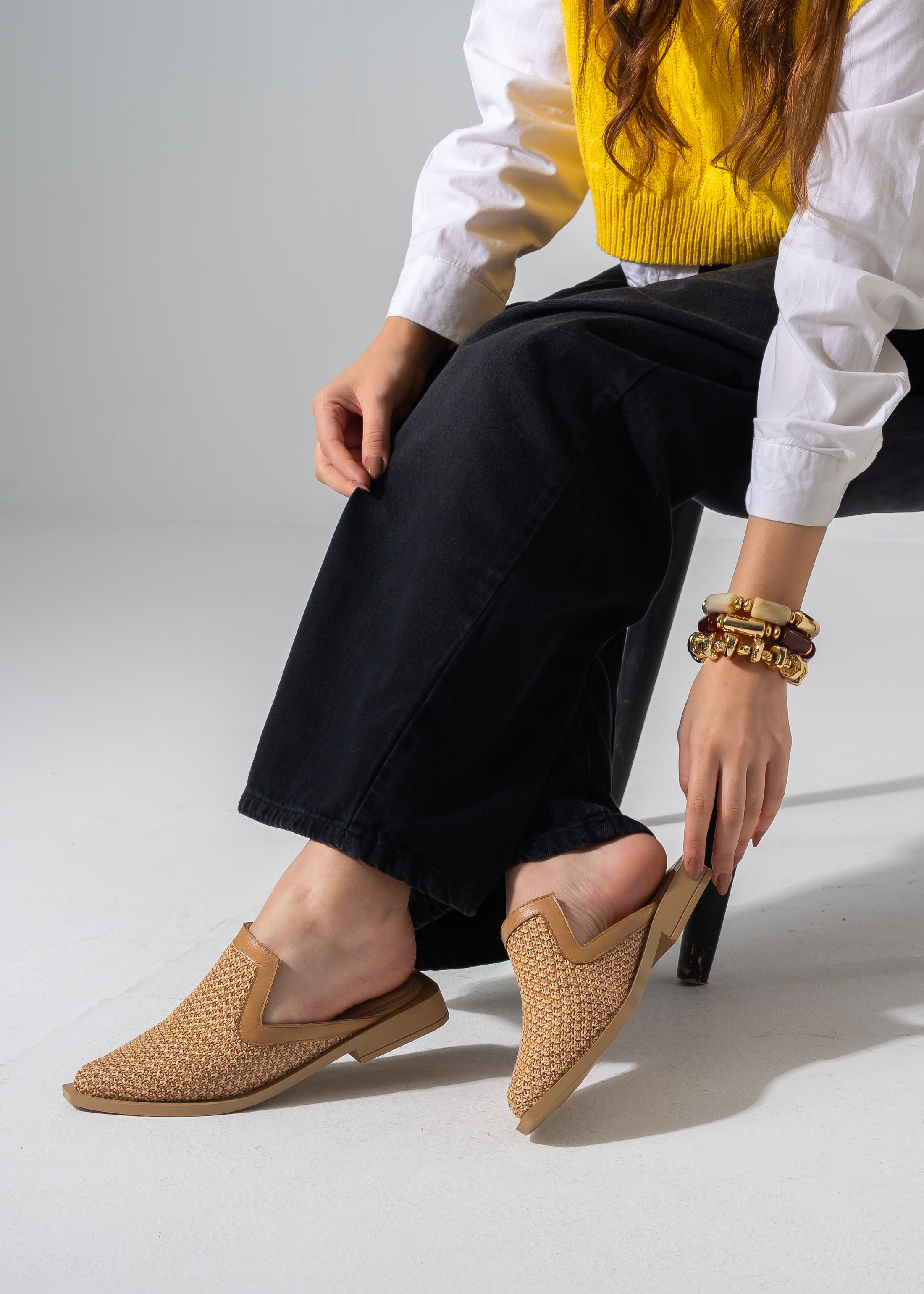 Artisanal Pointed Mules - CAFE