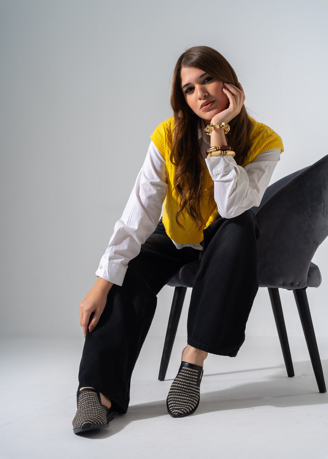 Artisanal Pointed Mules - BLACK