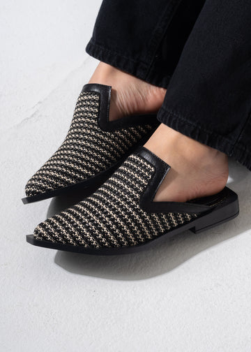 Artisanal Pointed Mules - BLACK