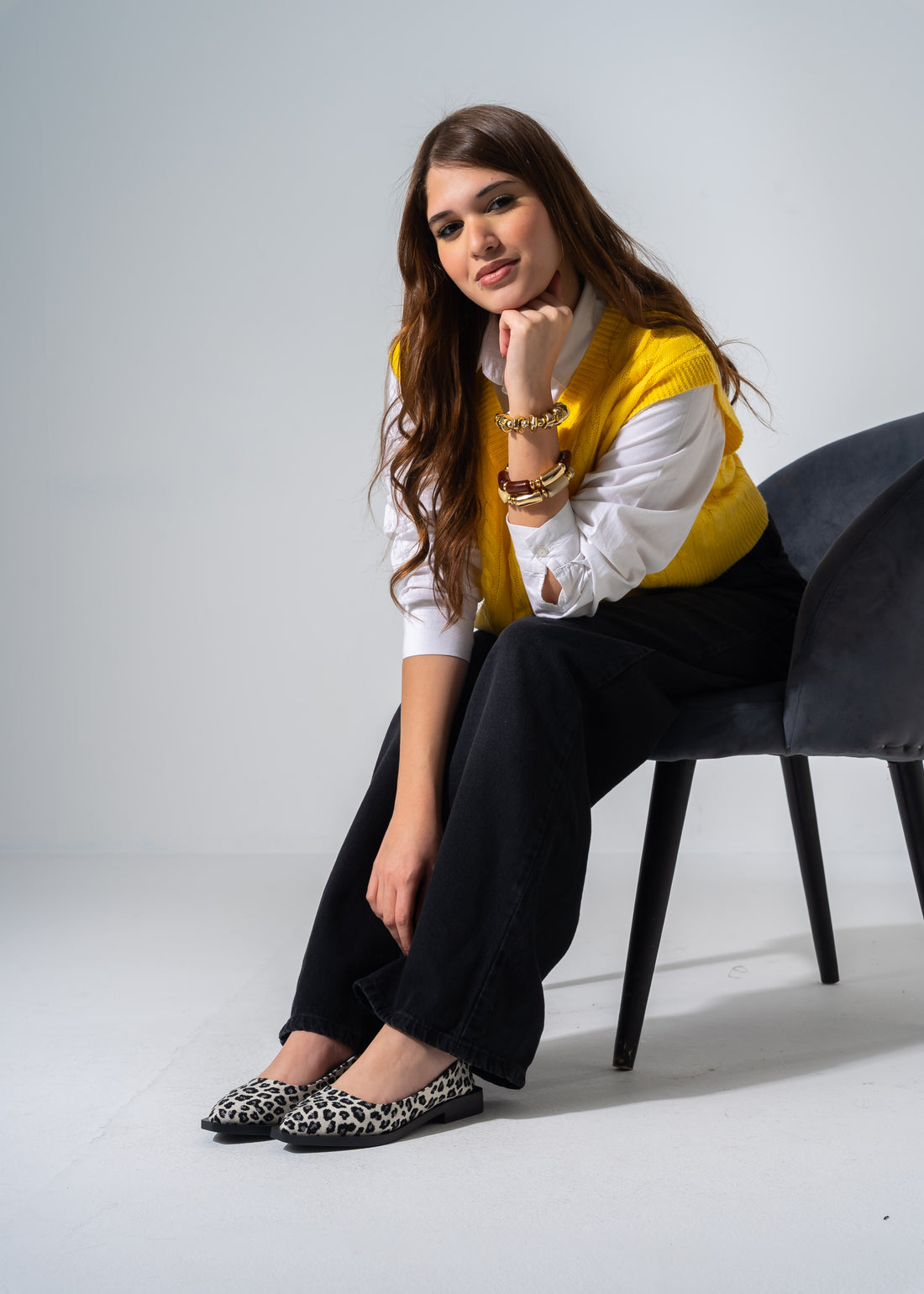 Pointed Knit Flats - BLACK