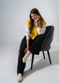 Load image into Gallery viewer, Snake-Embossed V-Cut Mules - BEIGE
