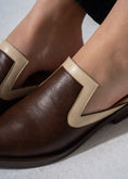 Load image into Gallery viewer, Textured Slip-on Mules - BROWN
