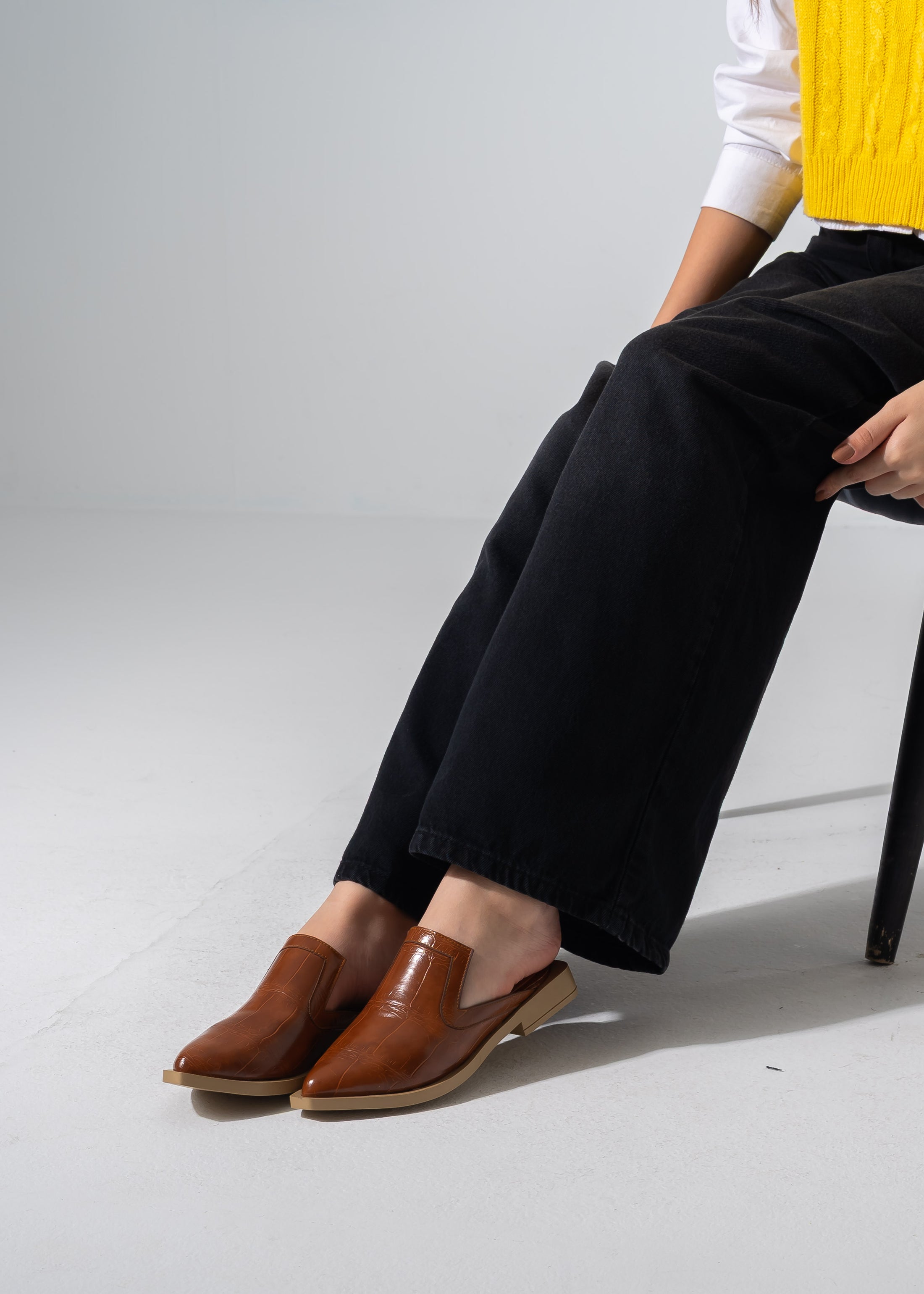 V-Cut Textured Flat Mules - CAMEL