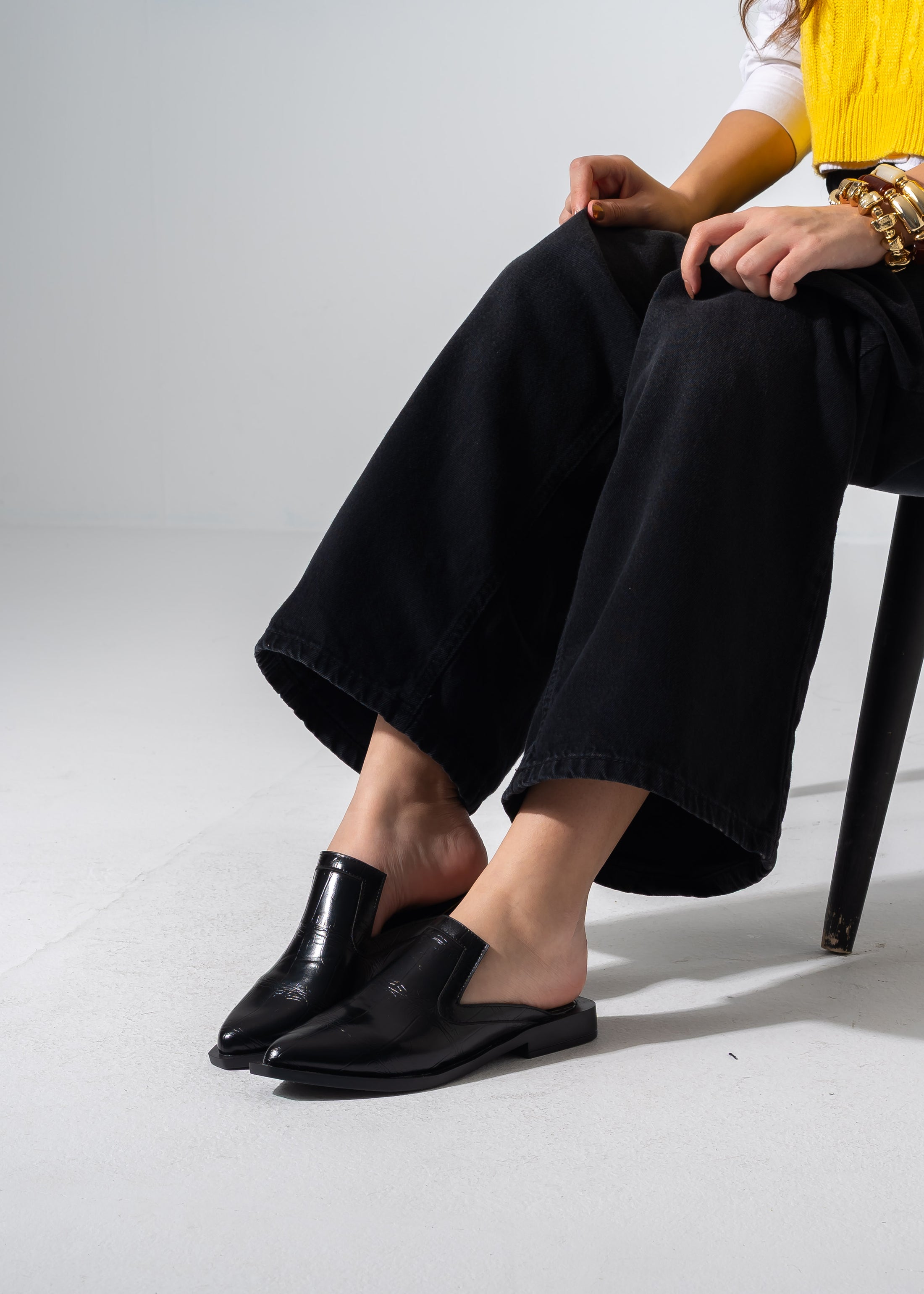V-Cut Textured Flat Mules - BLACK