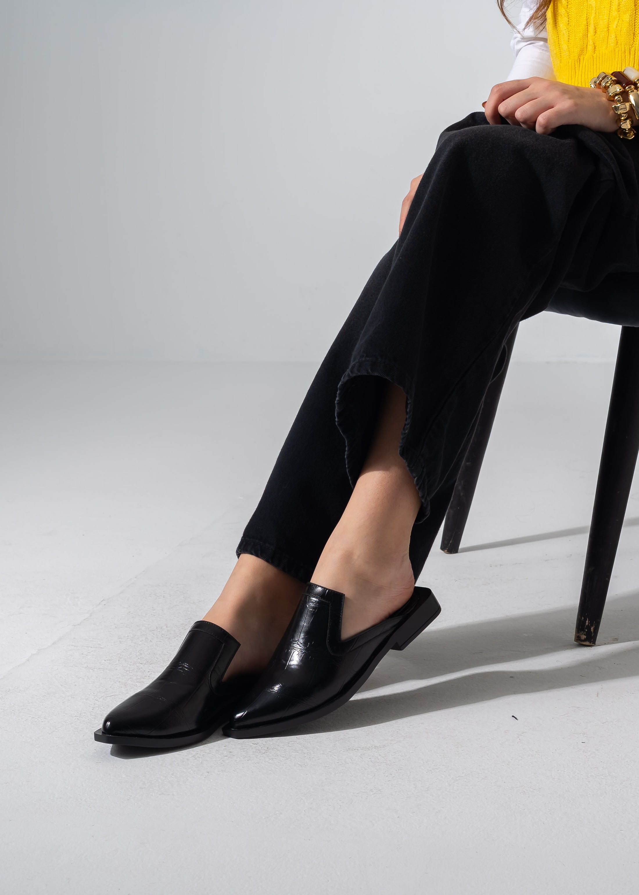 V-Cut Textured Flat Mules - BLACK
