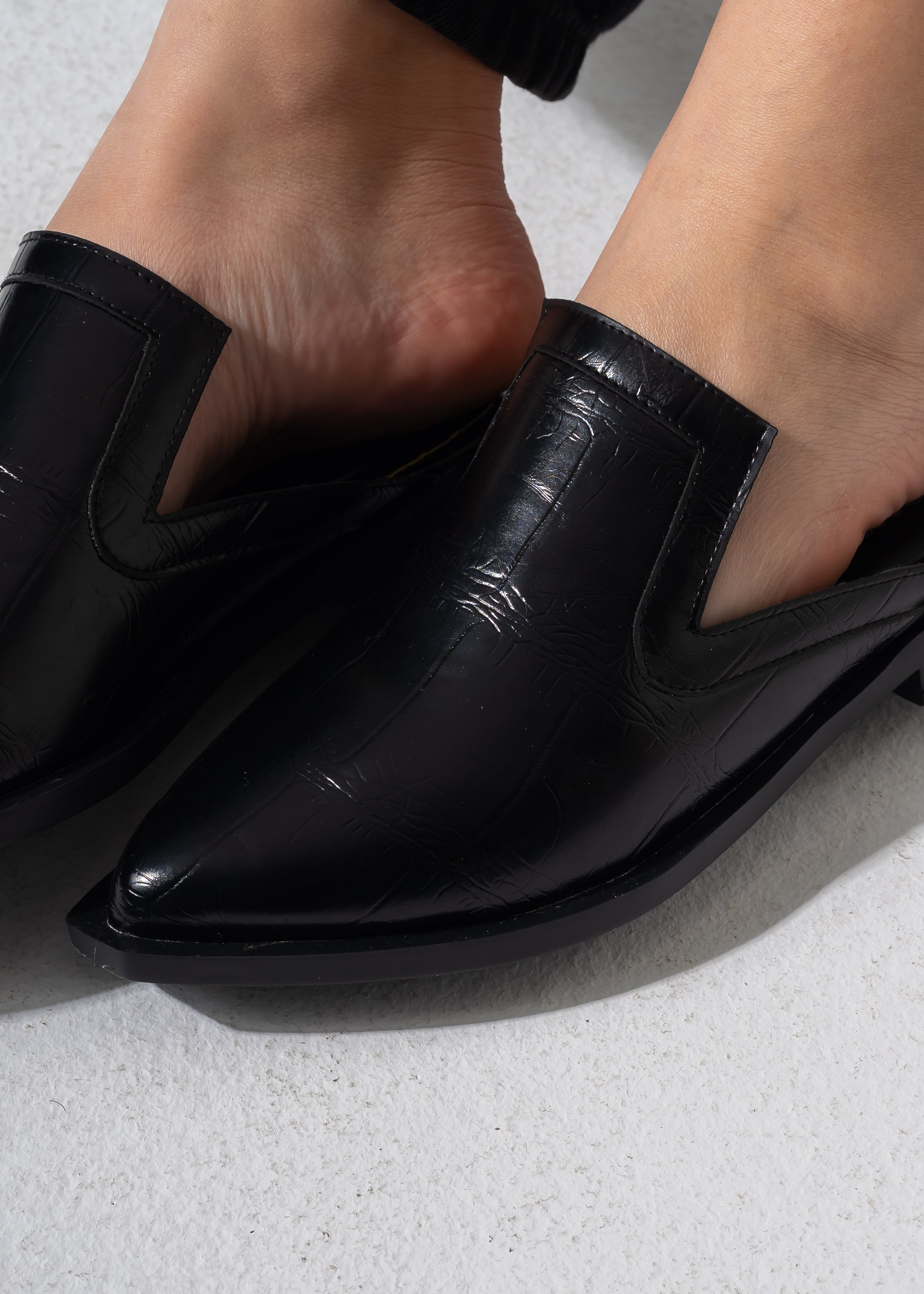 V-Cut Textured Flat Mules - BLACK