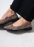 Load image into Gallery viewer, Chic Tweed Flats - PINK
