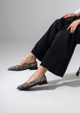 Load image into Gallery viewer, Chic Tweed Flats - BLACK
