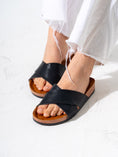 Load image into Gallery viewer, Textured Exotic Pattern Slides - BLACK
