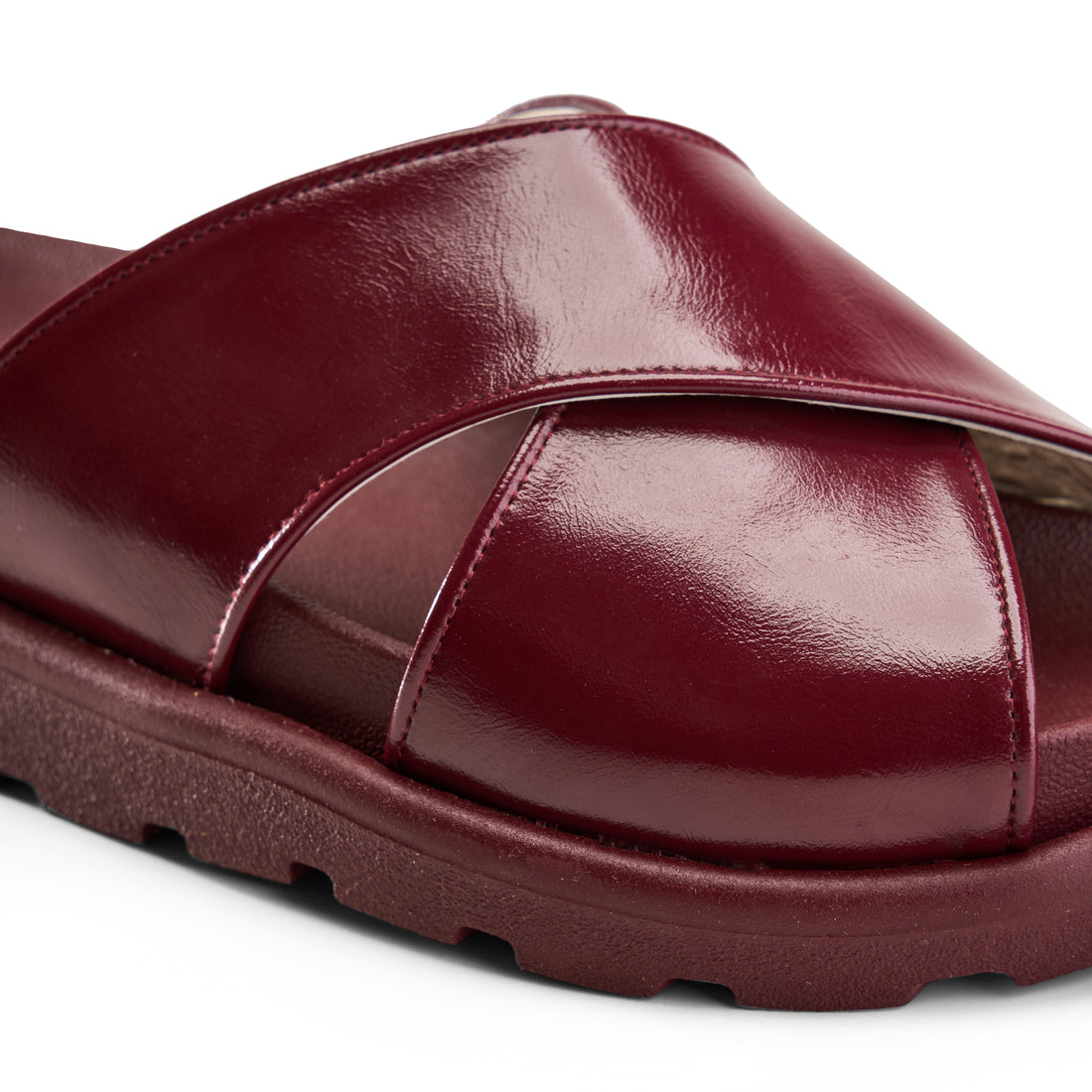 Crisscross Slide Slipper -marron