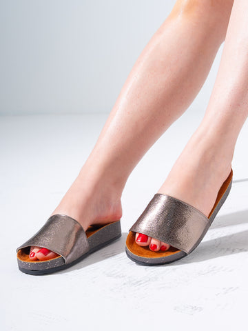 Snake-Textured Wide Strap Slides - OXIDI