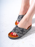 Load image into Gallery viewer, Ethnic Patterned Cross-Strap Slides - BLACK
