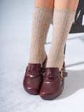 Load image into Gallery viewer, Classic Minimalist Platform Clogs - MARRON
