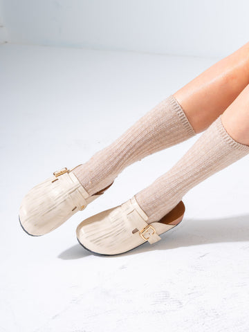 Glossy Scale-Pattern Comfort Clogs - BEIGE