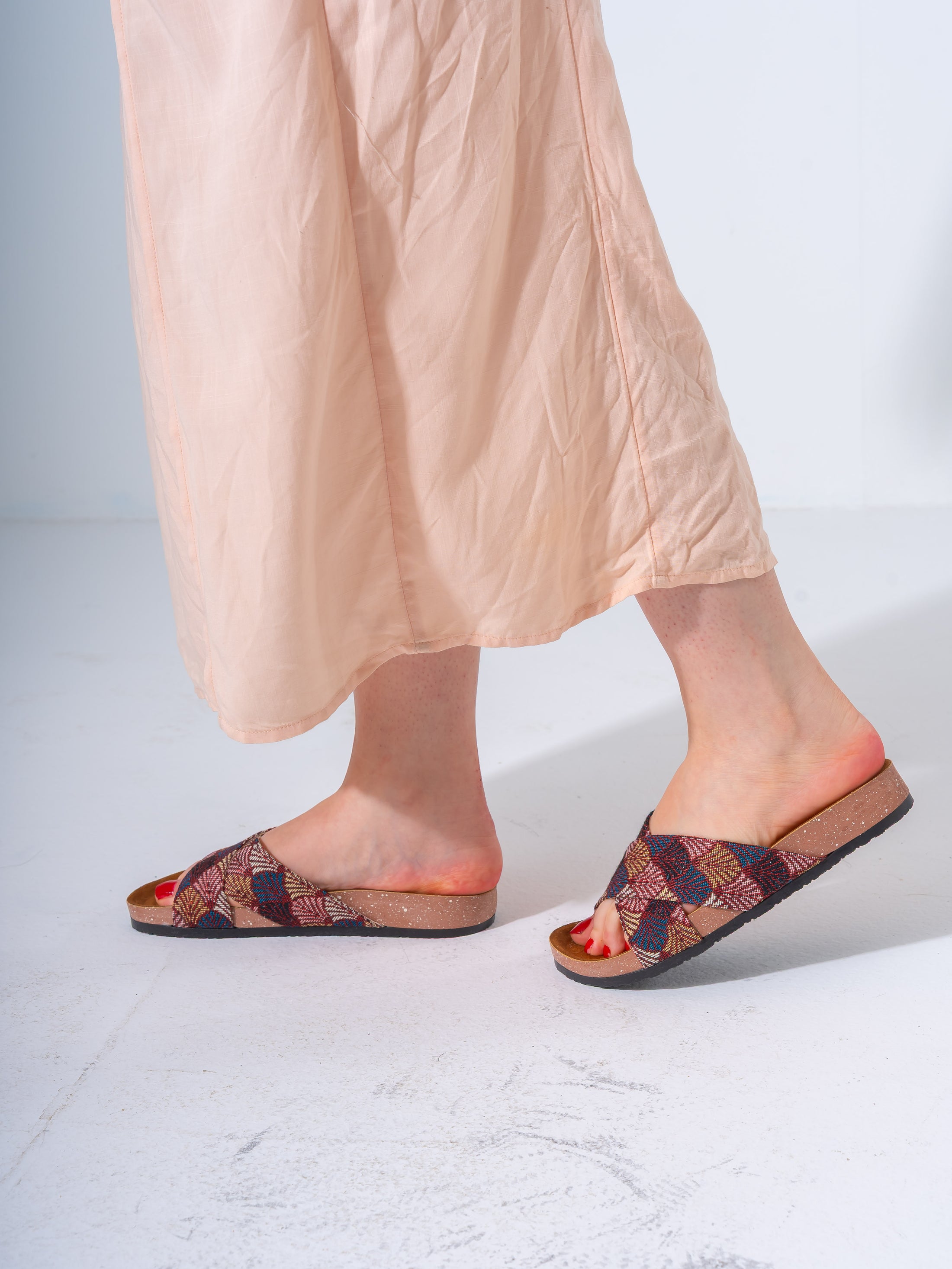 Ethnic Patterned Cross-Strap Slides - MARRON