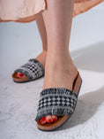 Load image into Gallery viewer, Beaded Ethnic Fabric Slipper - BLACK

