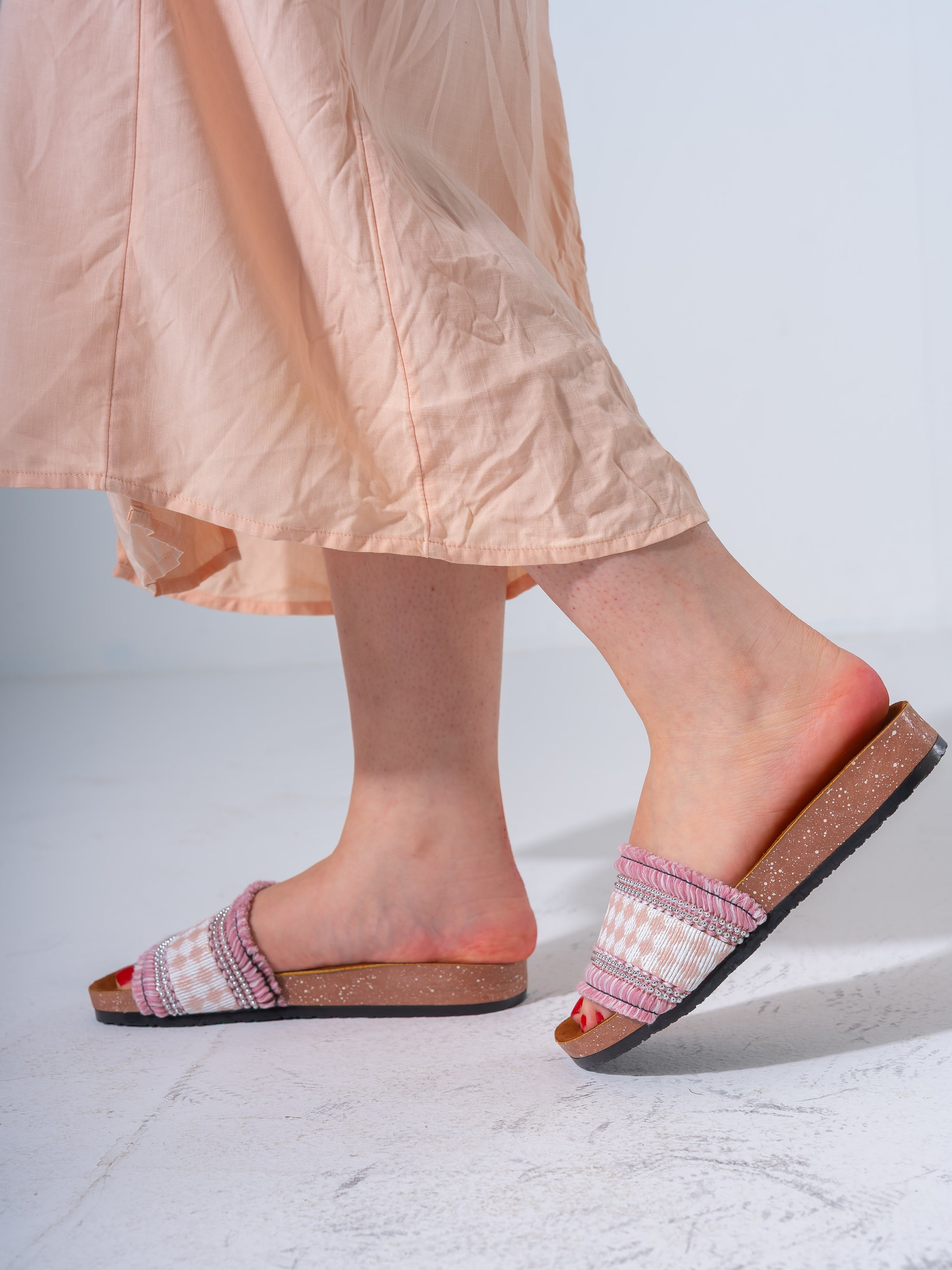 Beaded Ethnic Fabric Slipper - PINK