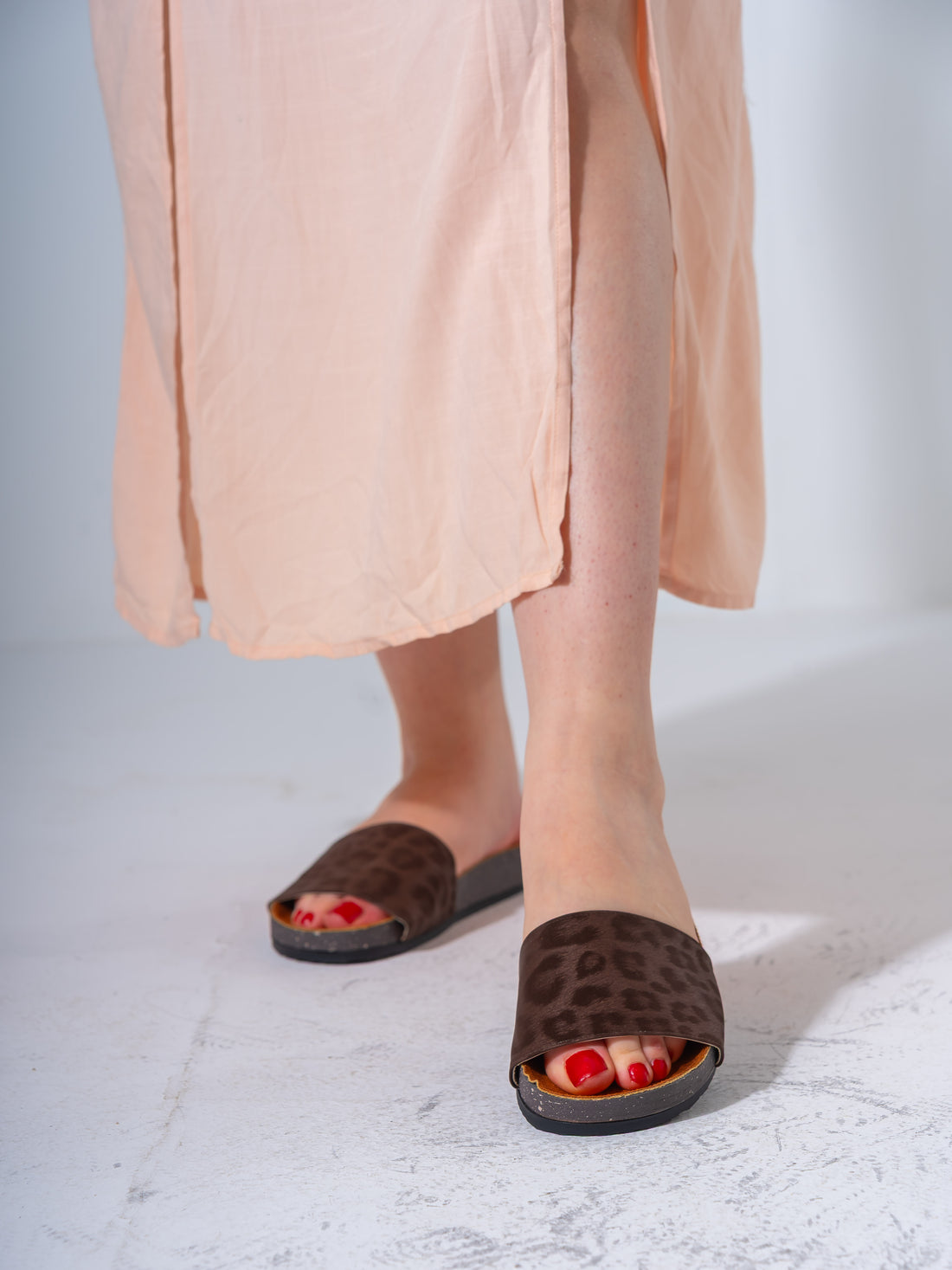 Leopard Print Platform Slides - BROWN