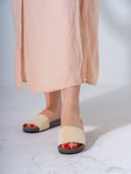 Load image into Gallery viewer, Leopard Print Platform Slides - BEIGE
