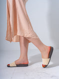 Load image into Gallery viewer, Leopard Print Platform Slides - BEIGE
