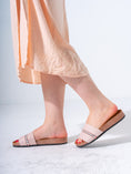 Load image into Gallery viewer, Metallic Detail Textured Slides - PINK
