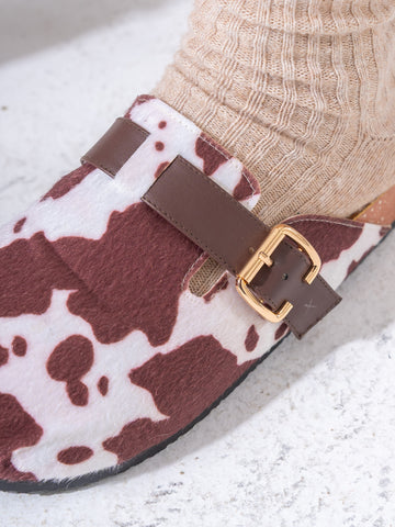 Faux Fur Cow Print Clogs - MARRON