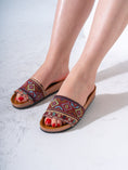 Load image into Gallery viewer, Boho Tribal Print Slides - MARRON
