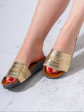 Load image into Gallery viewer, Metallic Ruched Comfort Slides - GOLD
