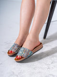Load image into Gallery viewer, Nomadic Pattern Slide - BABBY BLUE
