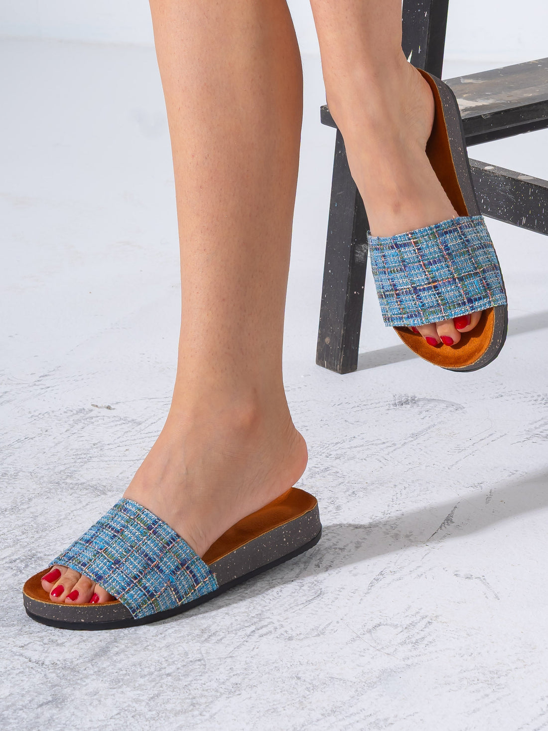 Studded Woven Strap Platform Slides - BLUE