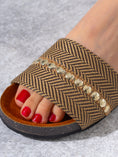 Load image into Gallery viewer, Metallic Detail Textured Slides - BROWN

