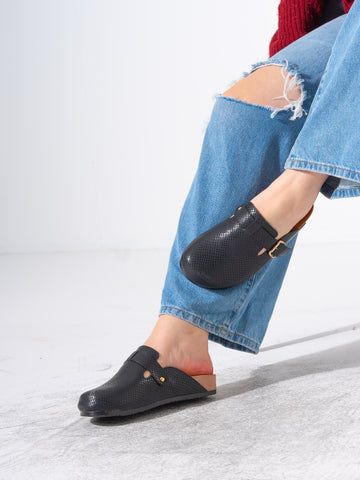 Snake-Embossed Buckle Clogs - BLACK