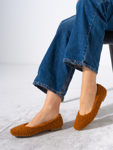 Teddy Sherpa Ballerina Flats - CAMEL