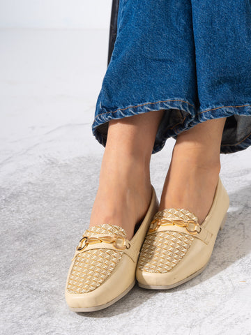 Textured Jacquard Detail Flat- BEIGE