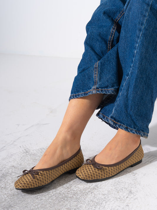 Square-Toe Embroidered Flat - BROWN